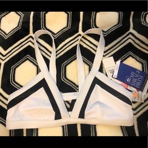 Rip curl black and white bikini top